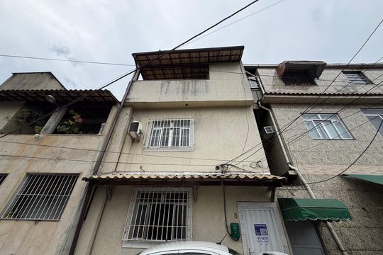 Fachada de casa para alugar com 2 quartos, 160m² em Taquara, Rio de Janeiro