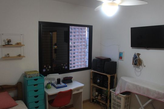 Quarto de apartamento à venda com 2 quartos, 75m² em Fundação, São Caetano do Sul