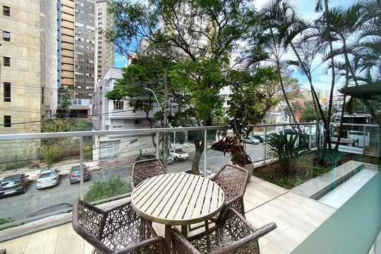 Área comum de apartamento para alugar com 3 quartos, 84m² em Lourdes, Belo Horizonte
