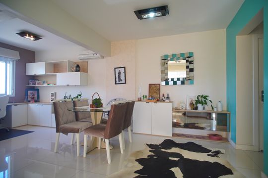 Sala de apartamento à venda com 2 quartos, 73m² em Jardim Mauá, Novo Hamburgo