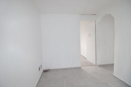 Sala de apartamento para alugar com 2 quartos, 50m² em Cidade Tiradentes, São Paulo
