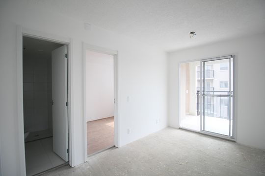Sala de apartamento à venda com 2 quartos, 48m² em Vila Prel, São Paulo