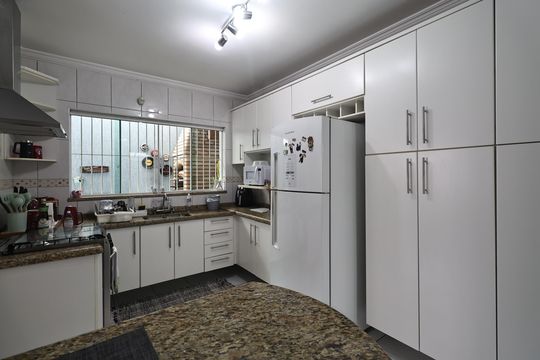 Cozinha de casa à venda com 4 quartos, 125m² em Jardim Bela Vista, Santo André