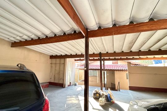 Garagem de casa à venda com 2 quartos, 300m² em Jardim Cristin Alice, Guarulhos