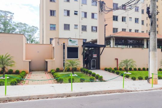Fachada de apartamento para alugar com 2 quartos, 46m² em Jardim Helian, São Paulo