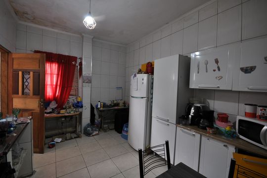 Cozinha de casa para alugar com 1 quarto, 132m² em Jardim Brasil (zona Norte), São Paulo