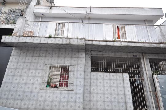 Fachada de casa para alugar com 1 quarto, 132m² em Jardim Brasil (zona Norte), São Paulo