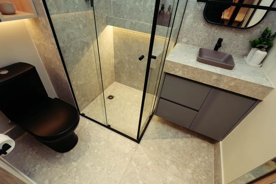 Banheiro de kitnet/studio para alugar com 1 quarto, 28m² em Vila Dom Pedro I, São Paulo