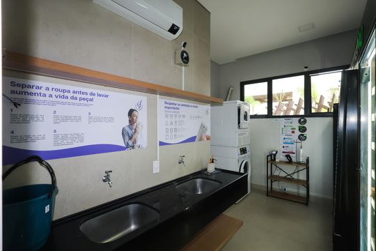 Lavanderia de kitnet/studio para alugar com 1 quarto, 28m² em Vila Dom Pedro I, São Paulo