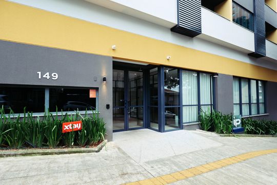 Fachada de kitnet/studio para alugar com 1 quarto, 28m² em Vila Dom Pedro I, São Paulo