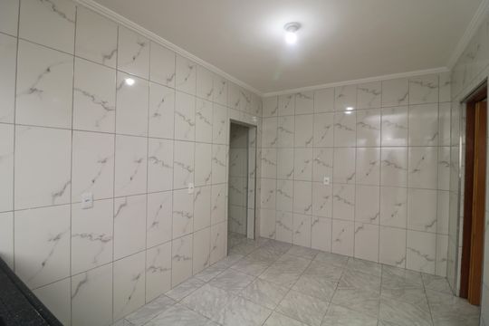 Cozinha de casa para alugar com 1 quarto, 40m² em Jardim Novo Carrao, São Paulo