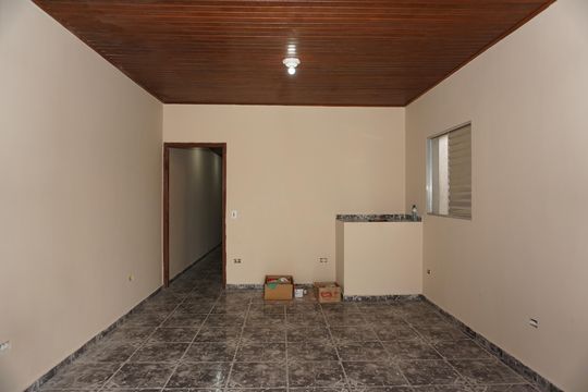 Casa para alugar com 3 quartos, 324m² em Jardim Macedonia, Embu das Artes