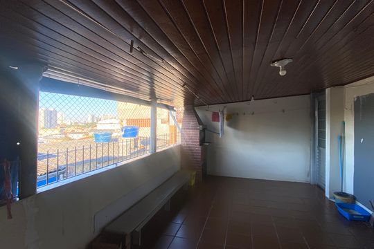 Área de Serviço de casa à venda com 2 quartos, 300m² em Jardim das Flores, Osasco