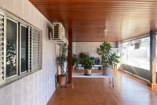 Garagem de casa à venda com 2 quartos, 300m² em Jardim das Flores, Osasco