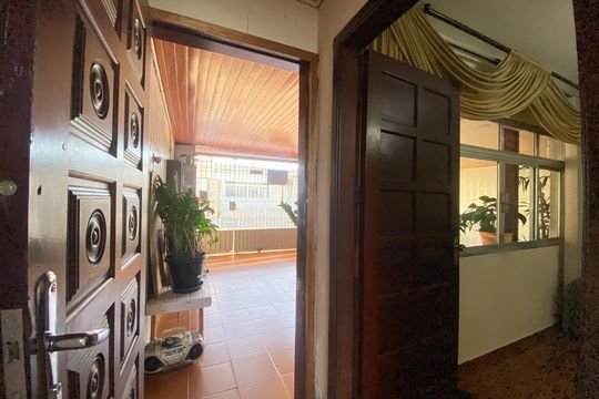 Casa à venda com 2 quartos, 300m² em Jardim das Flores, Osasco
