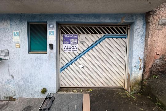 Fachada de casa para alugar com 1 quarto, 150m² em Americanópolis, São Paulo