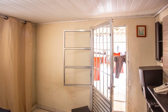 Casa à venda com 3 quartos, 225m² em Eldorado, Diadema