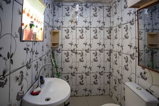 Banheiro de casa à venda com 3 quartos, 225m² em Eldorado, Diadema