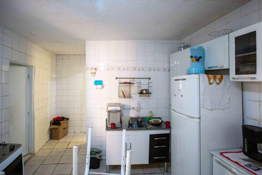 Cozinha de casa à venda com 3 quartos, 225m² em Eldorado, Diadema