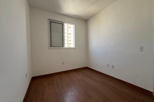 Quarto de apartamento para alugar com 2 quartos, 47m² em Nova Suíça, Belo Horizonte