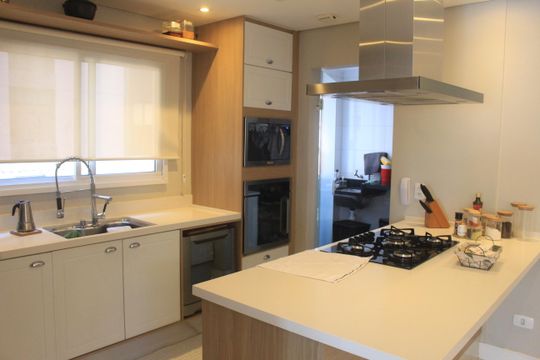 Cozinha de apartamento à venda com 3 quartos, 156m² em Santa Paula, São Caetano do Sul