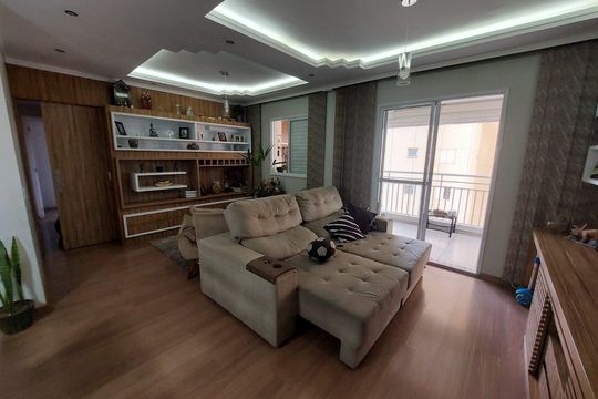 Apartamento à venda com 4 quartos, 105m² em Jardim Tupanci, Barueri