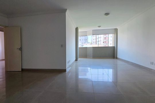 Apartamento à venda com 3 quartos, 123m² em Buritis, Belo Horizonte
