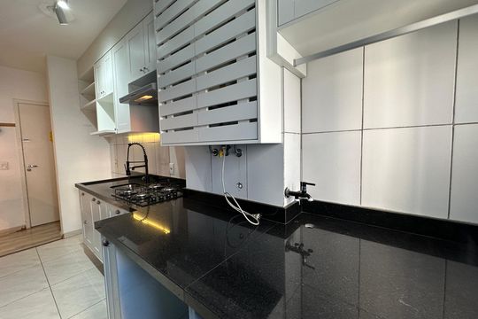 Área de Serviço de apartamento para alugar com 2 quartos, 57m² em Vila Nossa Senhora da Escada, Barueri