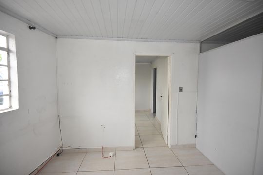Sala de casa à venda com 3 quartos, 111m² em Jardim Guanabara, Jundiaí