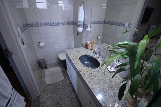 Suite Quarto 1 de apartamento à venda com 3 quartos, 100m² em Barreiro, Belo Horizonte