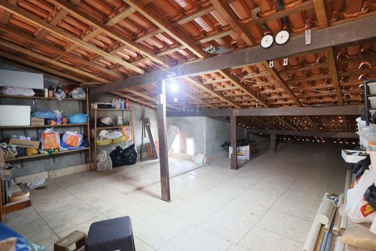 Área de Serviço de casa para alugar com 3 quartos, 300m² em Pestana, Osasco