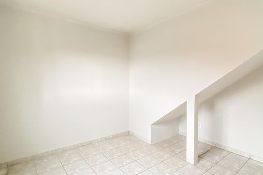 Casa para alugar com 4 quartos, 230m² em Vila Rio Branco, São Paulo