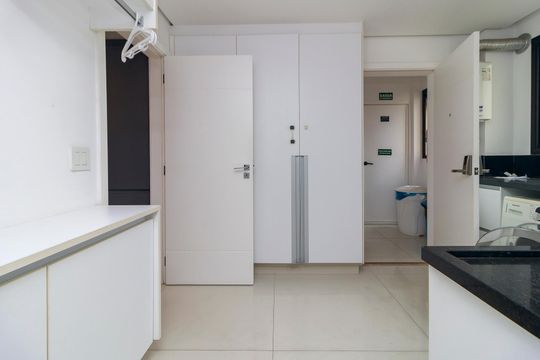 Apartamento para alugar com 3 quartos, 244m² em Campo Belo, São Paulo