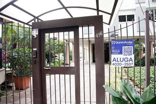 Plaquinha de apartamento para alugar com 2 quartos, 63m² em Floresta, Porto Alegre