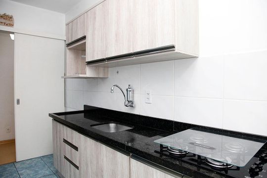Cozinha de apartamento para alugar com 2 quartos, 63m² em Floresta, Porto Alegre
