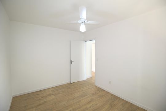 Quarto 1 de apartamento à venda com 3 quartos, 75m² em Boa Vista, Porto Alegre
