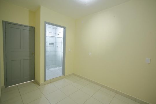 Suíte  de casa para alugar com 1 quarto, 65m² em Bairro dos Casa, São Bernardo do Campo