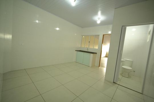 Cozinha  de casa para alugar com 1 quarto, 65m² em Bairro dos Casa, São Bernardo do Campo