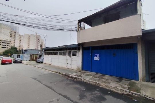 Fachada de casa para alugar com 1 quarto, 26m² em Jardim Casablanca, São Paulo