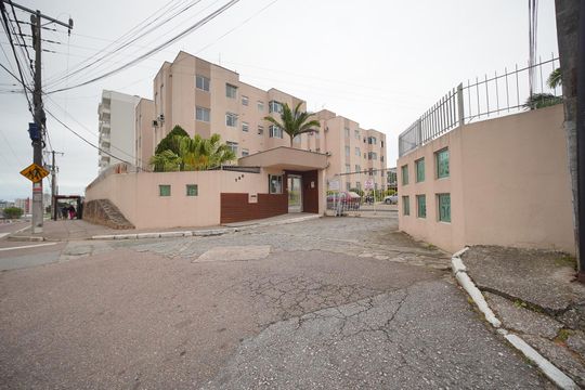 Fachada  de apartamento para alugar com 2 quartos, 48m² em Bela Vista, São José