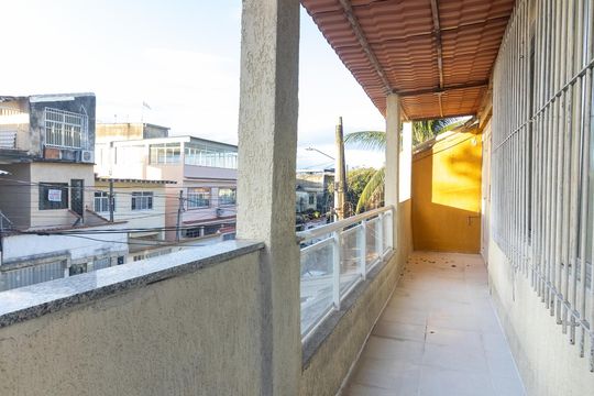 Varanda de apartamento para alugar com 2 quartos, 63m² em Realengo, Rio de Janeiro