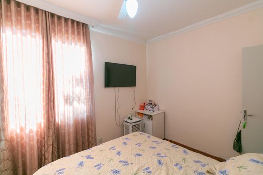 Apartamento à venda com 3 quartos, 77m² em Indaiá, Belo Horizonte