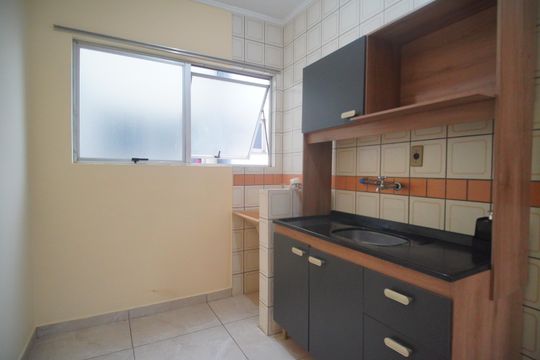 Cozinha de kitnet/studio à venda com 1 quarto, 35m² em Morro do Espelho, São Leopoldo