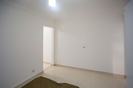 Quarto 1 de casa para alugar com 2 quartos, 64m² em Jardim Melo, Diadema