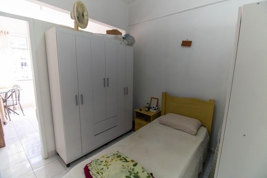 Quarto de kitnet/studio à venda com 1 quarto, 38m² em Centro, Niterói
