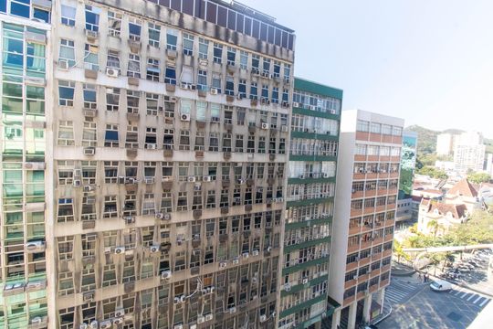 Kitnet/Studio à venda com 1 quarto, 38m² em Centro, Niterói