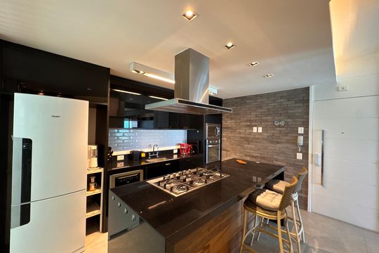 Cozinha de apartamento para alugar com 2 quartos, 157m² em Recreio dos Bandeirantes, Rio de Janeiro