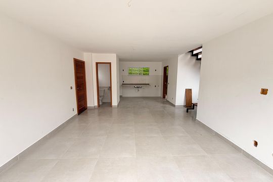 Casa para alugar com 3 quartos, 147m² em Bonsucesso, Petrópolis