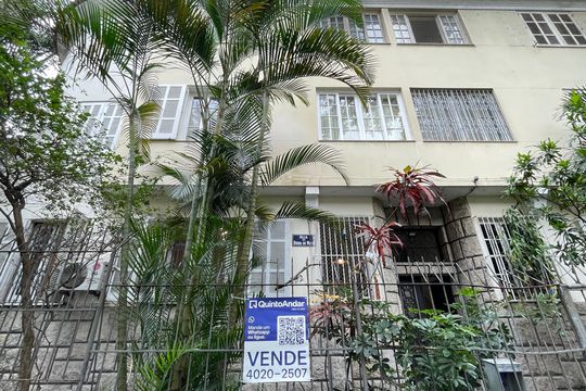 Plaquinha de apartamento à venda com 2 quartos, 94m² em Grajaú, Rio de Janeiro