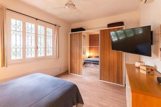 Quarto 1 de apartamento à venda com 2 quartos, 94m² em Grajaú, Rio de Janeiro